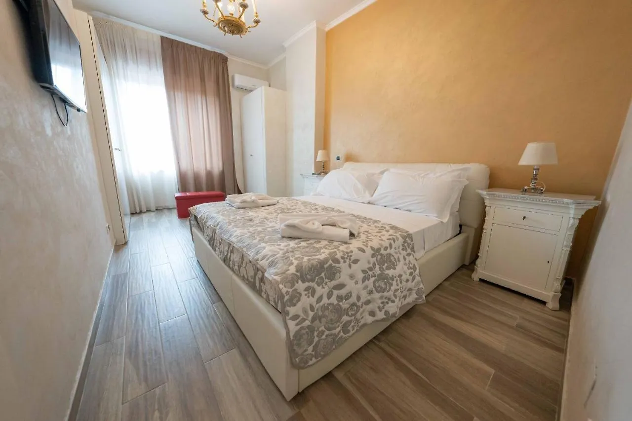 Apartmán Maison Reale Centro By Dimorra Neapol